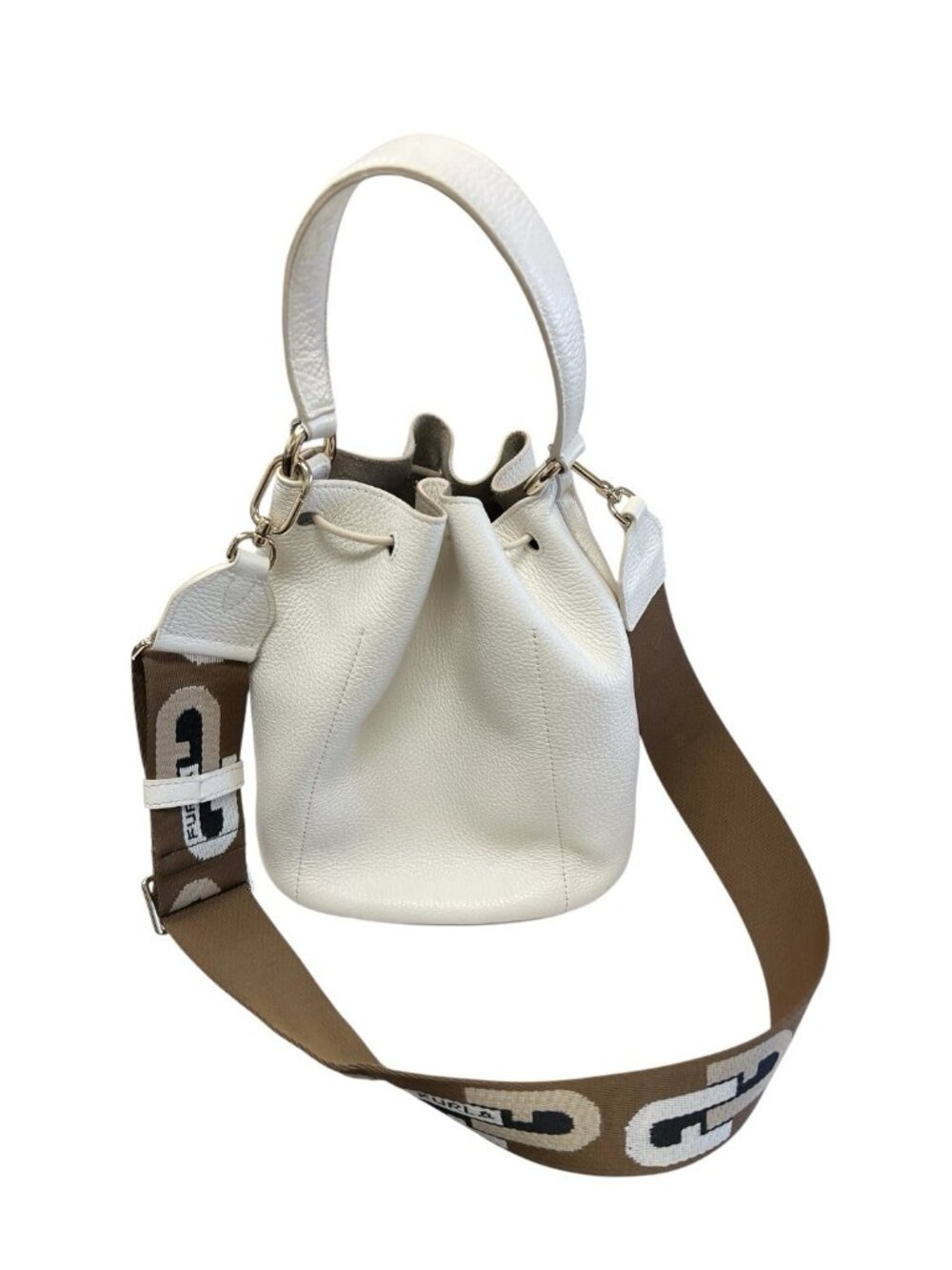 FURLA Sleek Bucket Bag in White Pebbled Leather - Picture 3 of 12